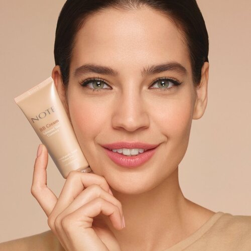 Note Cosmetique BB Cream BB krema z vlažilnim učinkom 501 30 ml Slike