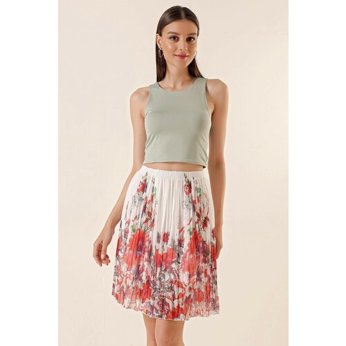 By Saygı Large Floral Patterned Short Chiffon Skirt Red With Elastic Waist Lined. Slike