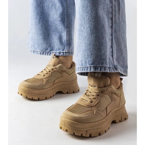 D/CEO White trainers Justar Slike