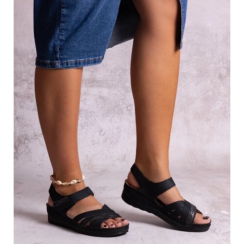 D/CEO Yellow sandals Dolores Cene