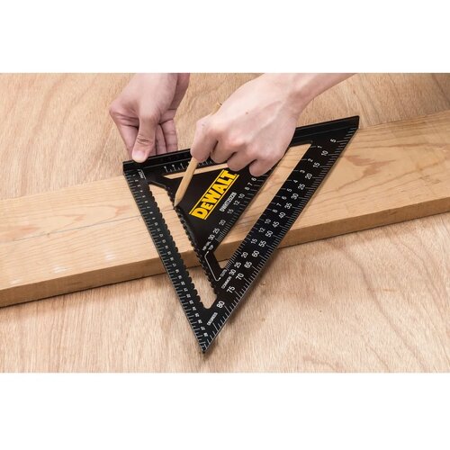 Dewalt metrični kotnik 30cm DWHT25228-0 Cene