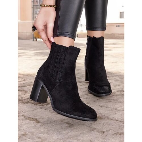 Resti Eco-suede women's ankle boots on a block heel Cesios Cene