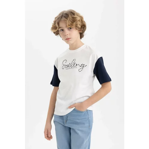 Defacto Oversize Fit Embroidered Short Sleeve T-Shirt