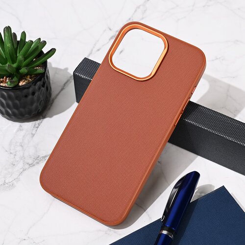  Maska za telefon Urban Case za iPhone 15 Pro Max 6.7, Braon Cene