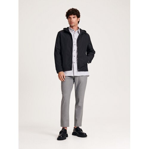 Reserved Hlače jogger slim fit - Siva Cene
