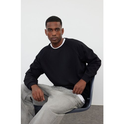Trendyol Black Basic Oversize/Wide Cut Crew Neck Raglan Sleeve Sweatshirt Slike