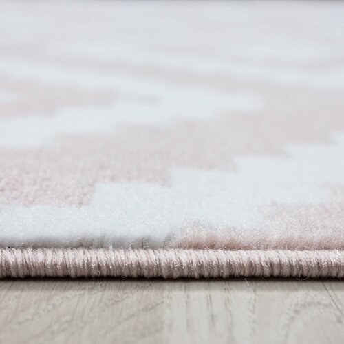 Ayyildiz Carpets Svetlo rožnata preproga 160x230 cm Plus &amp;ndash; Slike