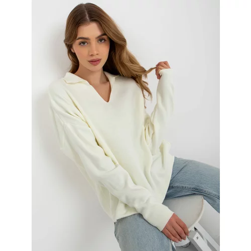 Fashion Hunters Ecru smooth oversize sweater with collar