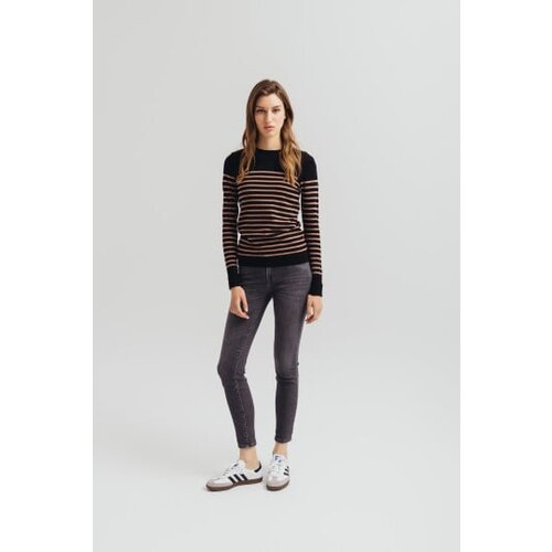 Legendww zenske skinny farmerke srednjeg struka u sivoj boji -model 208 Cene