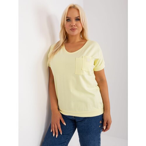 Fashion Hunters Light yellow women's plus size blouse with pocket Slike