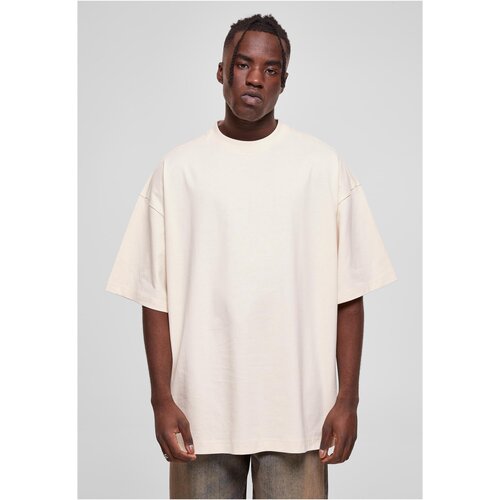 UC Men Huge T-shirt with white sand Cene