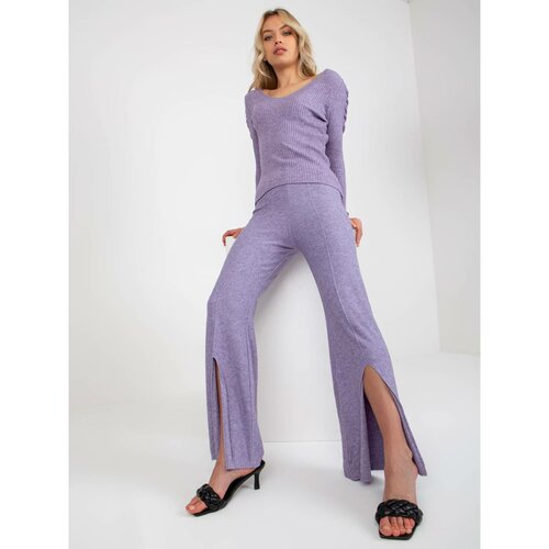 Fashion Hunters Women's purple knitted pants with a slit Slike