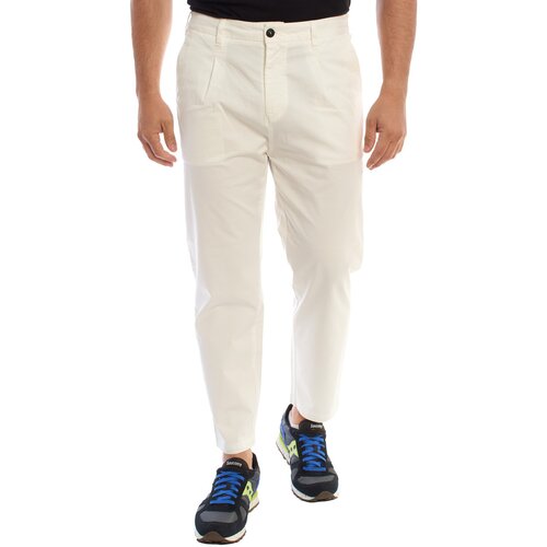 Emporio Armani Hlače 3H1PA9-1N8IZ0101 Bela Slike