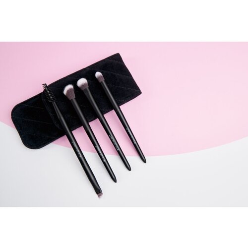 Brushworks Travel Eye Brush Set set čopičev za pot Slike