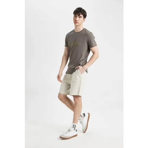 Defacto Slim Fit Skinny Leg Basic Shorts