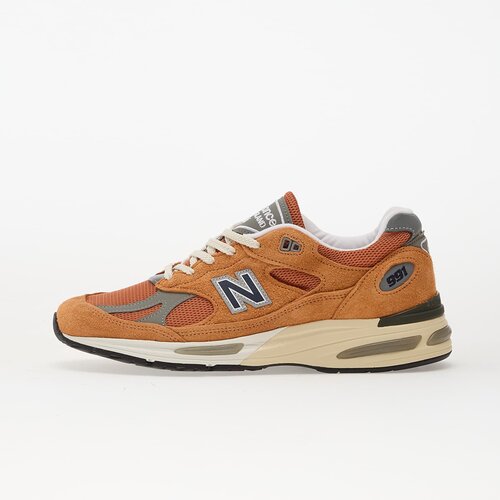 New Balance Sneakers Made in UK 991v2 Grounded Pastels Orange EUR 42 Cene