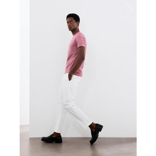 Reserved - Leisure fit chino hlače - bijela Slike
