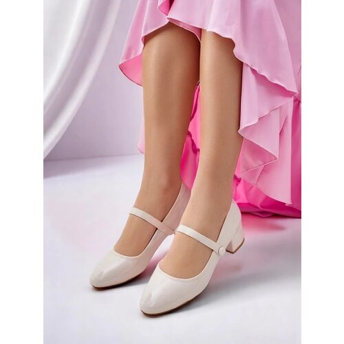 Resti Women's low-heeled pumps Omagga Cene