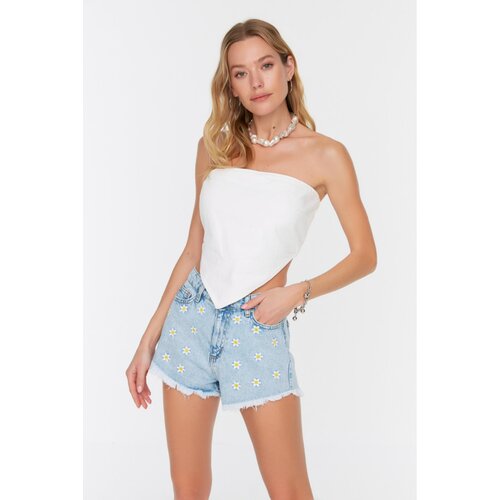 Trendyol Daisy Embroidery Detailed Shorts &amp;amp; Bermuda Slike