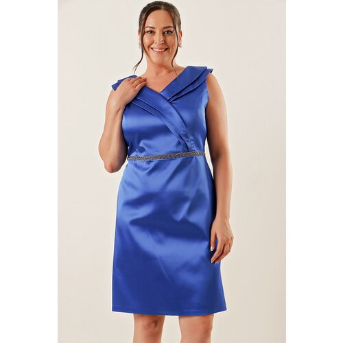 By Saygı Madonna Plus Size Satin Dress with a Double Collar Waist and Stones Lined. Cene