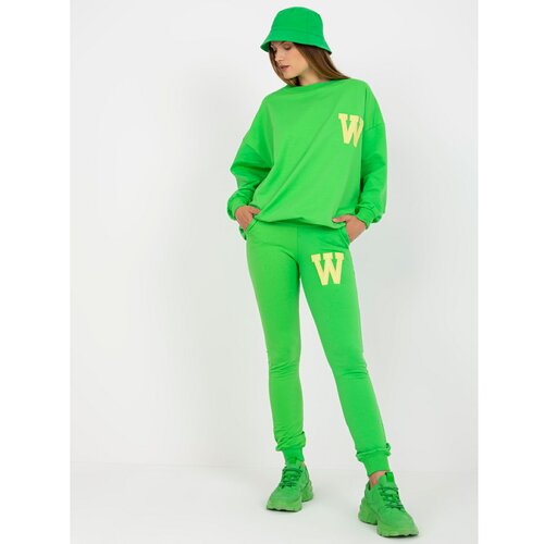 Fashion Hunters Light green tracksuit set with a sweatshirt without a hood Slike