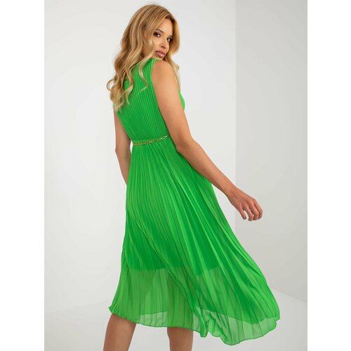 Fashion Hunters Light green midi dress with clutch neckline Slike