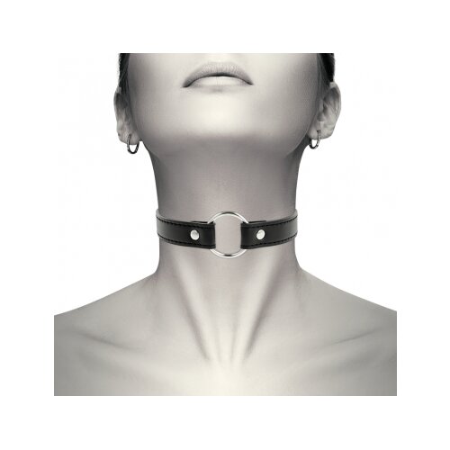 Coquette Choker Cene