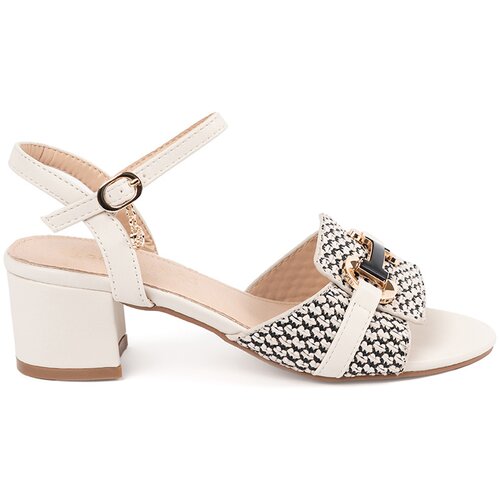GOODIN White women&amp;#039;s sandals with a medium heel Slike