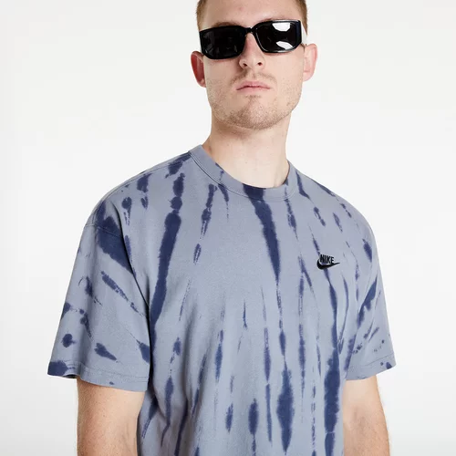 Nike Sportswear Premium Essentials Men's Tie-Dyed T-Shirt