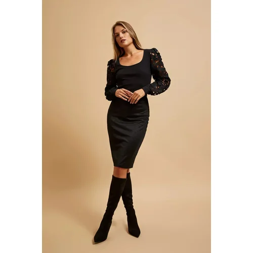 Moodo Pencil skirt