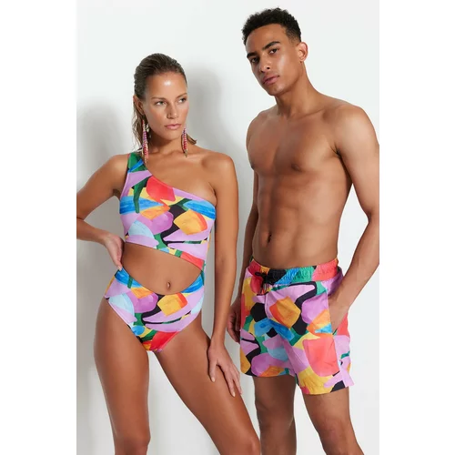 Trendyol Men's Multicolored Abstract Pattern Swimwear Marine Shorts