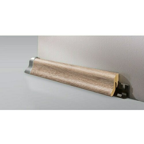 LOGOCLIC Podna kutna lajsna K40 hrast Marina (2,6 m x 22 mm x 40 mm) Slike