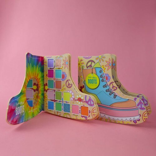 Rude Cosmetics paleta senki za oči rude x koi footwear boots collection - hydra matrix kawaii platform boots Slike