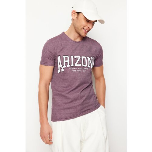 Trendyol Dried Rose Men&amp;#039;s Regular/Normal Cut Textured Text Printed T-Shirt Slike