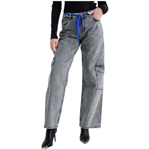 Hugo sive ženske farmerke Slike