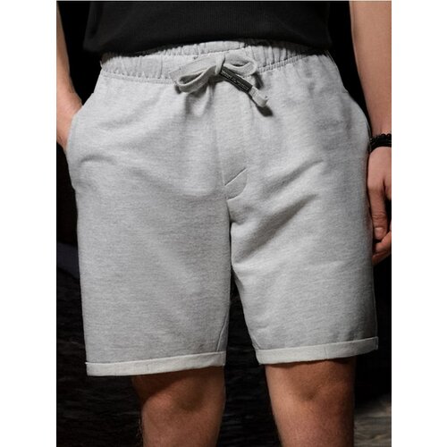 Sinsay Slim fit kratke hlače Cijene