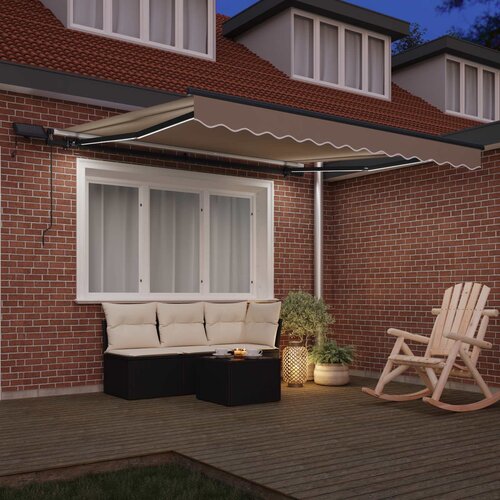  Skrovita tenda S LED lampica Bež 350 x 250 cm tkanina Slike