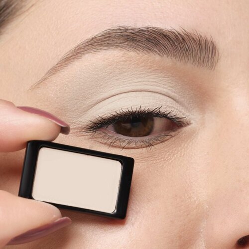 Artdeco Eyeshadow Matt senčila za oči za vlaganje v paleto z mat učinkom odtenek 512 Matt White 0,8 g Slike