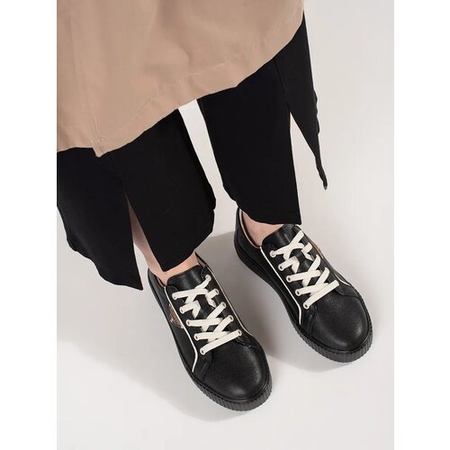 GOODIN Black leather sneakers with a thick sole Cene