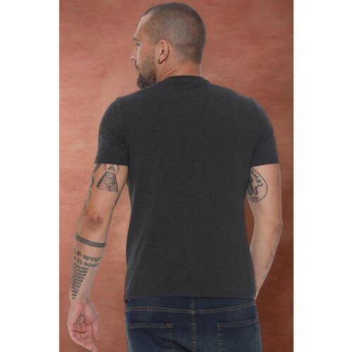 Dewberry T8568 V-NECK MEN'S T-SHIRT-DARK ANTHRACITE Cene