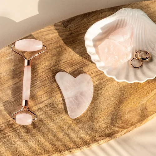 Zoë Ayla Luxurious Rose Gua Sha Therapy Tool pomagalo za masažu