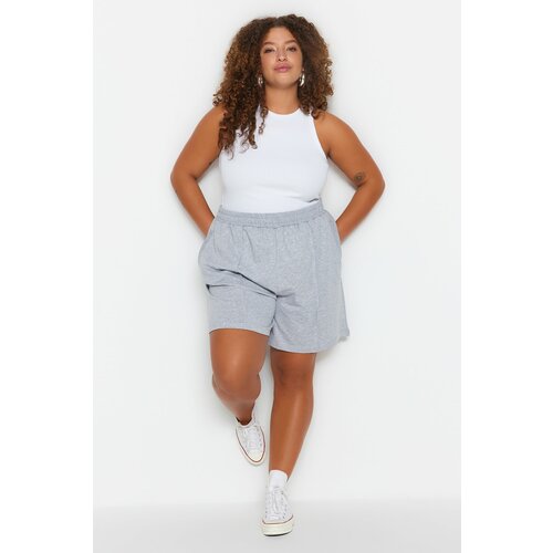 Trendyol Curve Plus Size Shorts & Bermuda - Gray - High Waist Slike