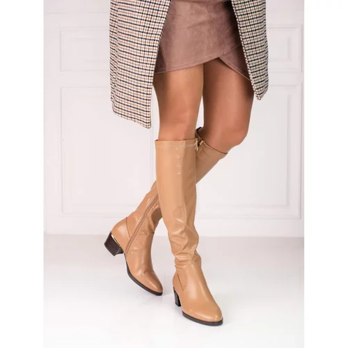 VINCEZA Lacquered women's boots on a low post beige