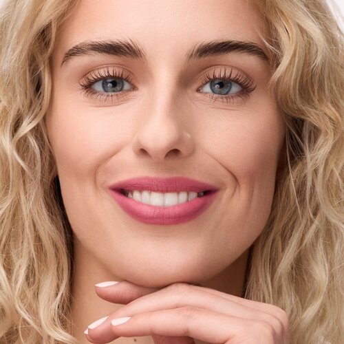 Catrice Blur&amp;ndash;Real Matte matirajoča &amp;scaron;minka odtenek 010 Blur Me Baby 3 g Slike