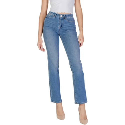 Vero_Moda VMFLASH MR STRAIGHT JEANS LI347 GA NOOS 10306823 Plava