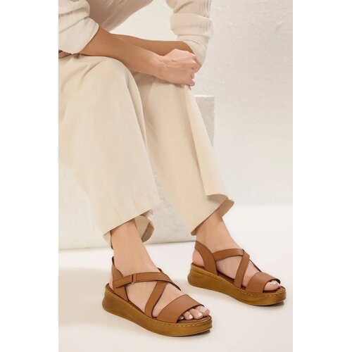 Trendyol Shoes Ženske sandale Takss25Sd00000, Braon Slike