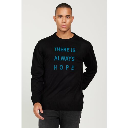 ALTINYILDIZ CLASSICS Men's Black Anti-Pilling Fabric Standard Fit Crew Neck Printed Knitwear Sweater. Cene