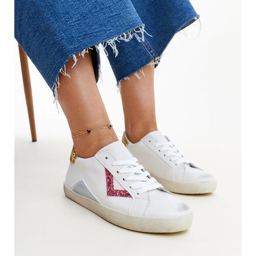 Gemre White sneakers with a "worn" effect Gombola Cene