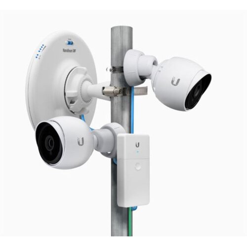 Ubiquiti nanoswitch n-sw outdoor 4-Port poe passthrough switch ( 2514 ) Cene