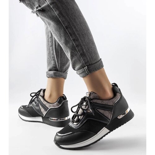 D/CEO White trainers Justar Slike